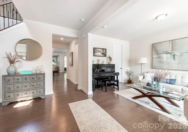 3rd image of 8022 Cornhill Ave, Charlotte, NC 28277 | MLS# 4409382
