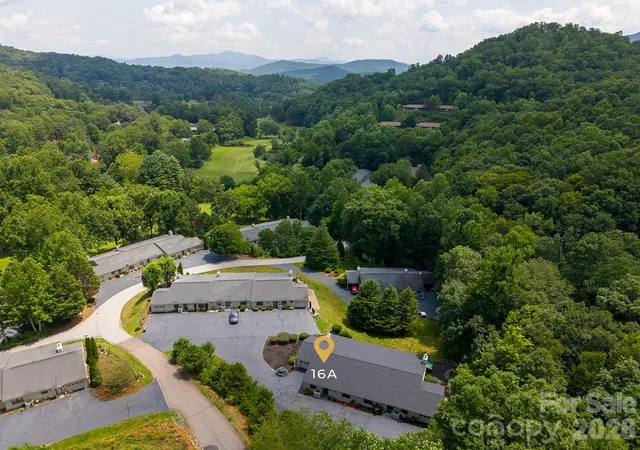 24th image of 16a Willow View Dr, Franklin, NC 28734 | MLS# 4409385