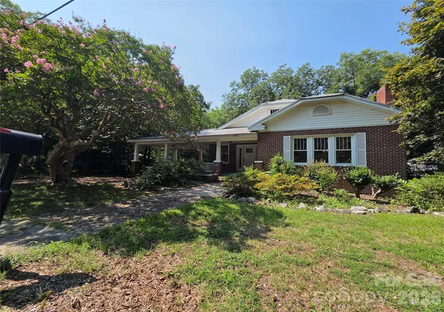 2nd image of 305 W 12th St, Kannapolis, NC 28081 | MLS# 4409388