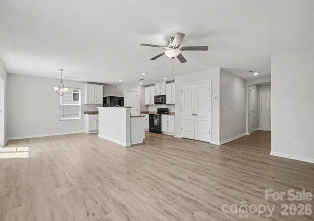5th image of 3915 Rosfield Dr, Charlotte, NC 28214 | MLS# 4409394