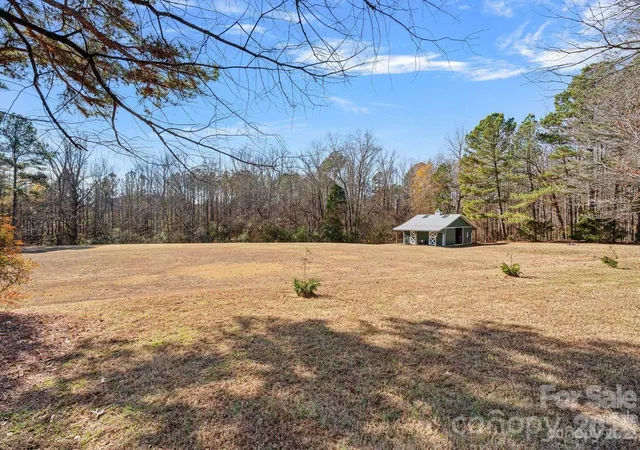 3rd image of 3428 Red Fox Trl, Matthews, NC 28104 | MLS# 4409397