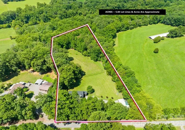 Photo 2 of Single family home for sale at 241 Goble Rd, Statesville, NC 28625 | MLS# 4409423 | Listing updated on 2026-08-17