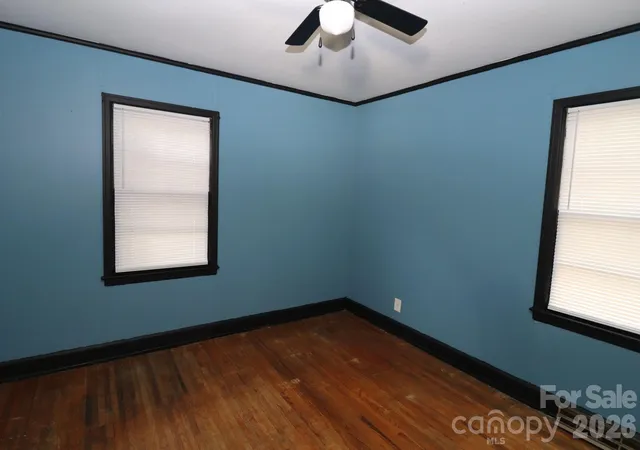 Photo 4 of Single family home for sale at 608 Westwood Cir, Gastonia, NC 28052 | MLS# 4409426 | Listing updated on 2026-08-01