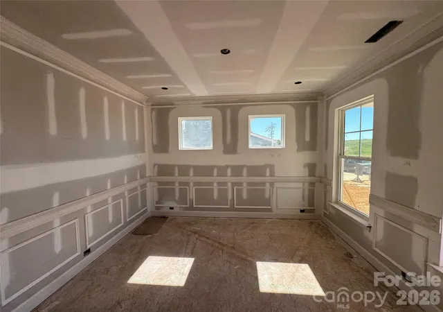 Photo 3 of Single family home for sale at 1406 Ardmore Dr, Sherrills Ford, NC 28673 | MLS# 4409437 | Listing updated on 2026-10-08
