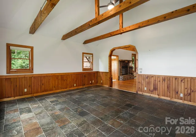 Photo 4 of Single family home for sale at 125 Hyacinth Dr, Clyde, NC 28721 | MLS# 4409445 | Listing updated on 2026-10-02