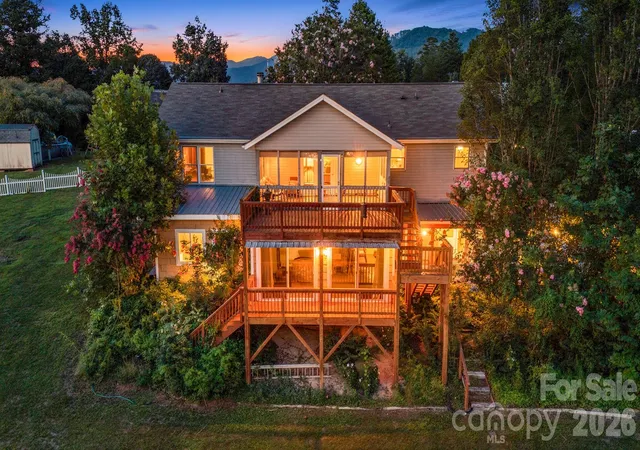 2nd image of 6 Arrowhead Ln, Weaverville, NC 28787 | MLS# 4409470