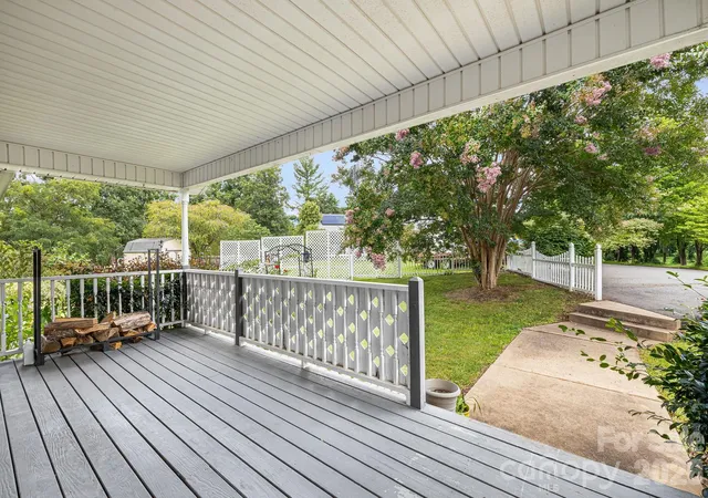 5th image of 6 Arrowhead Ln, Weaverville, NC 28787 | MLS# 4409470