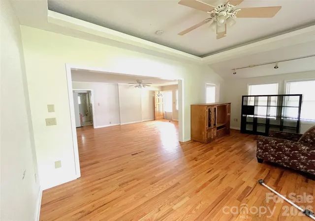 Photo 4 of Single family home for sale at 1721 Old Haywood Rd, Asheville, NC 28806 | MLS# 4409477 | Listing updated on 2026-08-13