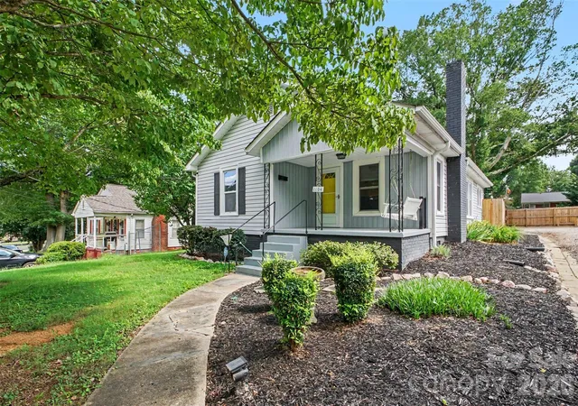 3rd image of 1104 Venus St, Kannapolis, NC 28083 | MLS# 4409485