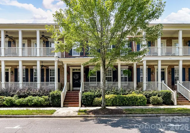 1st image of 439 Ohenry Ave, Davidson, NC 28036 | MLS# 4409491