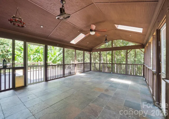 Photo 3 of Single family home for sale at 13316 Emerald Branch Ln, Charlotte, NC 28273 | MLS# 4409494 | Listing updated on 2026-09-15