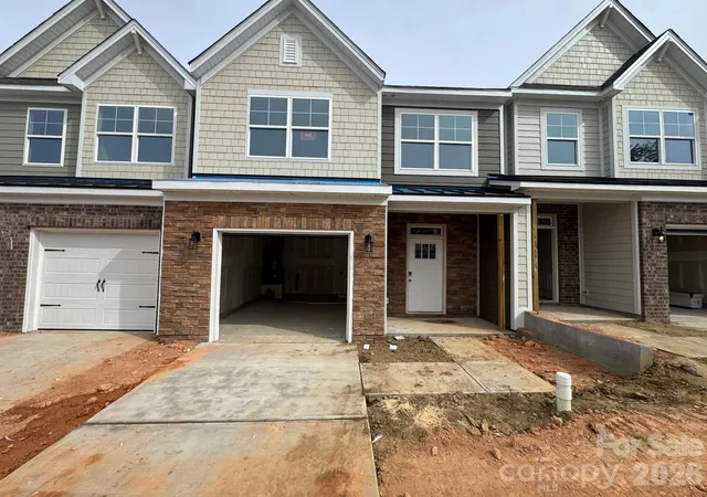 Townhouse for sale at 4370 Black Ct, Harrisburg, NC 28075 | MLS# 4409517