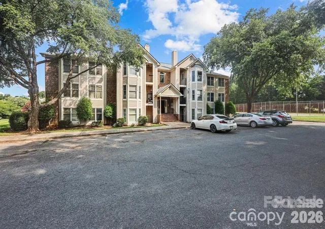 Photo 1 of Condo for sale at 6203 Rosecroft Dr, Charlotte, NC 28215 | MLS# 4409527 | Listing updated on 2026-09-06