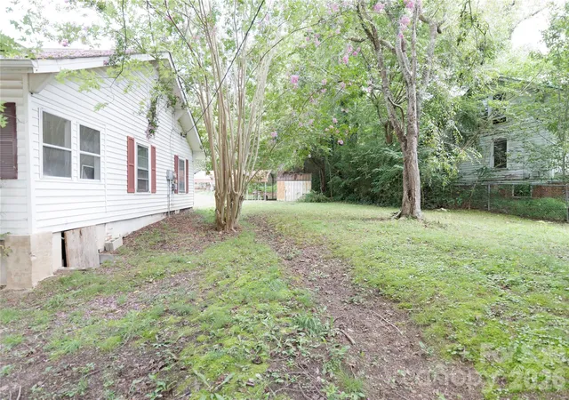 25th image of 329 Finley Ave Nw, Lenoir, NC 28645 | MLS# 4409548