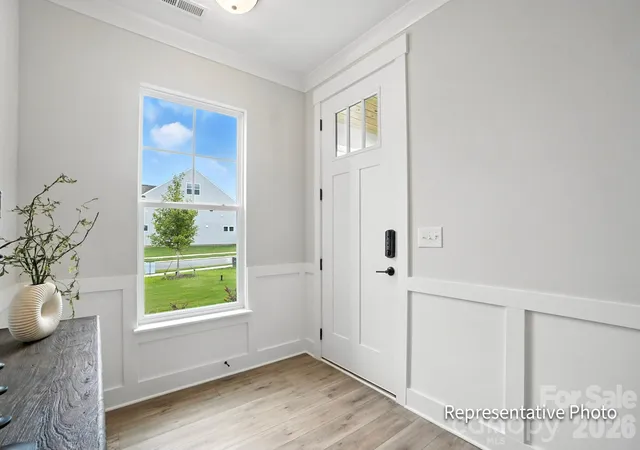 Photo 3 of Single family home for sale at 6022 New River Dr, Huntersville, NC 28078 | MLS# 4409552 | Listing updated on 2026-10-02