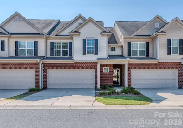 image of 5951 Carrollton Ln, Charlotte, NC 28210 | MLS# 4409578