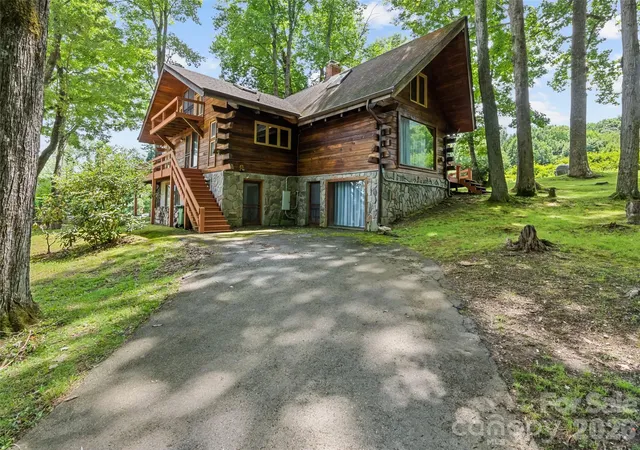 2nd image of 770 Shelton Cove Rd, Waynesville, NC 28785 | MLS# 4409581