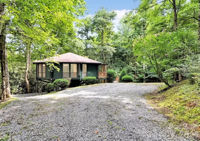 Photo 1 of Single family home for sale at 477 Mountain Forest Est, Sylva, NC 28779 | MLS# 4409582 | Listing updated on 2026-08-17