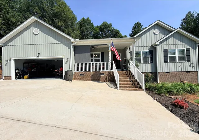 Photo 1 of Single family home for sale at 10 Mooney Dr, Taylorsville, NC 28681 | MLS# 4409587 | Listing updated on 2026-08-25