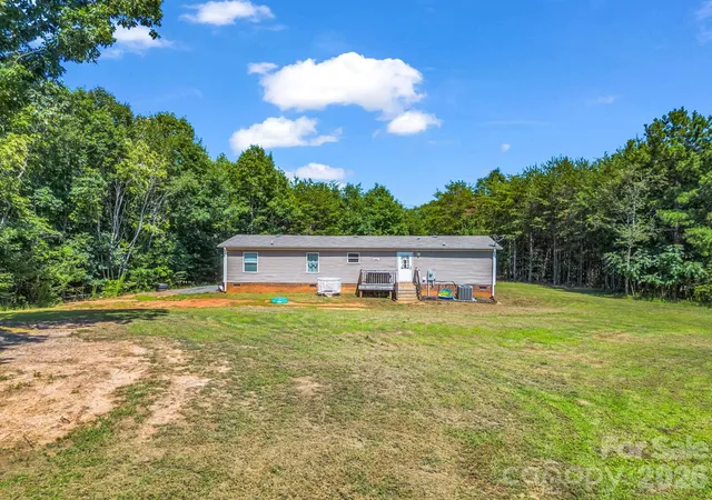 Photo 4 of Single family home for sale at 277 Eldon Grv Dr, Mooresboro, NC 28114 | MLS# 4409588 | Listing updated on 2026-08-14