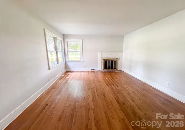 3rd image of 1200 Little Rock Rd, Charlotte, NC 28214 | MLS# 4409594