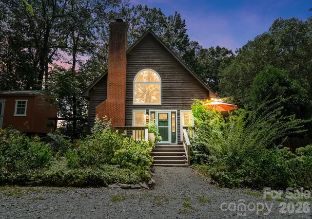 Photo 1 of Single family home for sale at 141 Oak Leaf Ln, Wingate, NC 28174 | MLS# 4409604 | Listing updated on 2026-10-05
