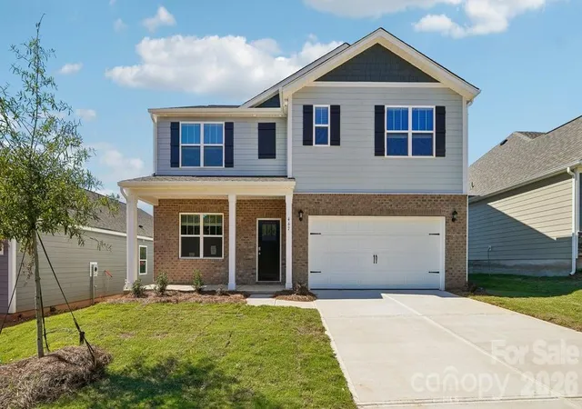 Photo 1 of Single family home for sale at 467 Dazzle Loop, Newton, NC 28658 | MLS# 4409608 | Listing updated on 2026-10-18