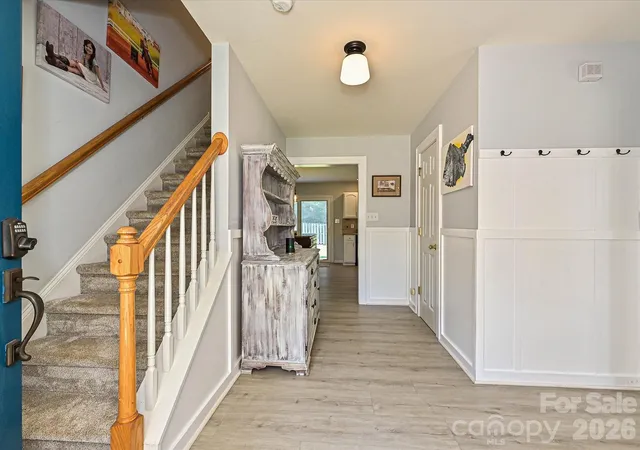 3rd image of 126 Rusty Nail Dr, Mooresville, NC 28115 | MLS# 4409612