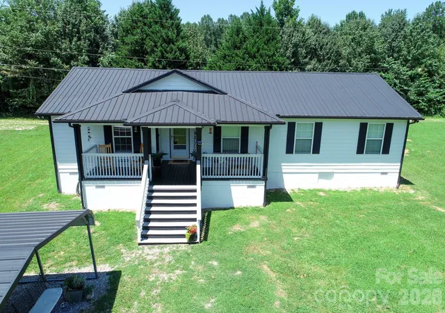 Photo 2 of Single family home for sale at 1151 Shady Ln, Marion, NC 28752 | MLS# 4409618 | Listing updated on 2026-08-15