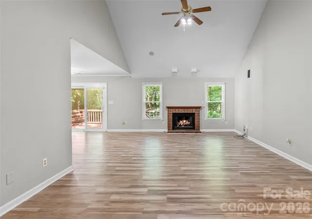 Photo 3 of Single family home for sale at 823 Thistledown Dr, Rock Hill, SC 29730 | MLS# 4409624 | Listing updated on 2026-08-06