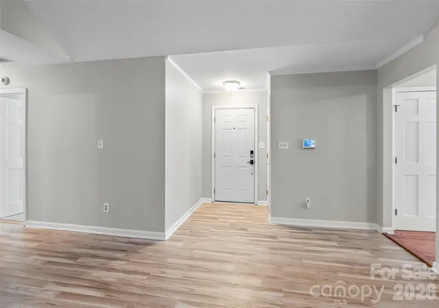 Photo 4 of Single family home for sale at 823 Thistledown Dr, Rock Hill, SC 29730 | MLS# 4409624 | Listing updated on 2026-08-06