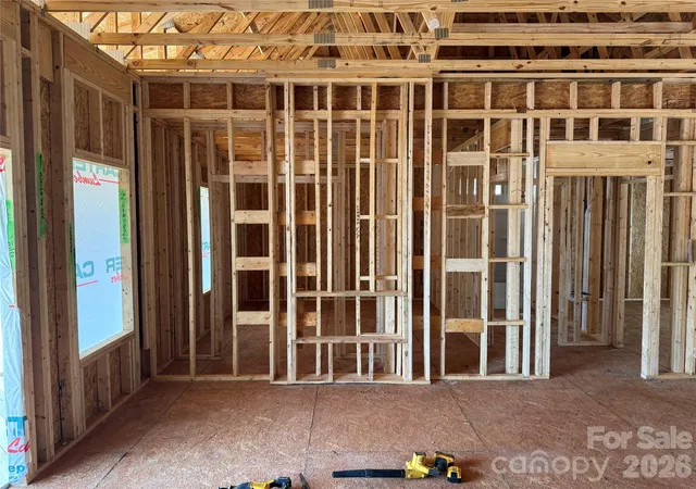 Photo 4 of Single family home for sale at 810 Mountain Crst Dr, Kings Mountain, NC 28086 | MLS# 4409657 | Listing updated on 2026-08-04