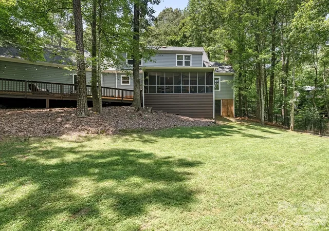 Photo 2 of Single family home for sale at 2712 Houston Branch Rd, Charlotte, NC 28270 | MLS# 4409668 | Listing updated on 2026-10-07
