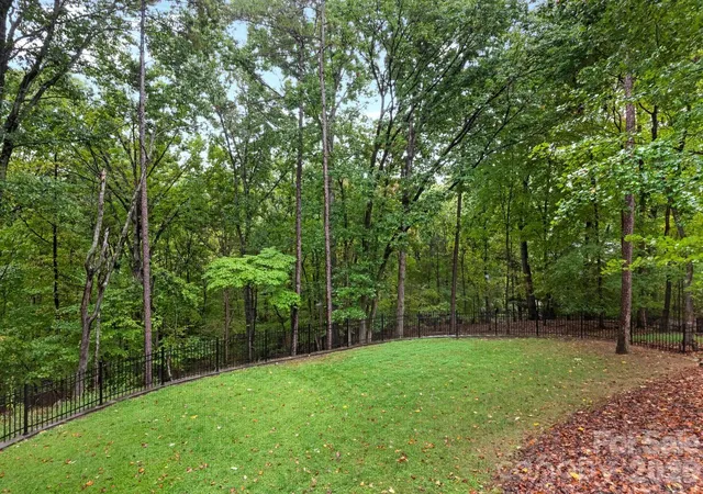 Photo 3 of Single family home for sale at 2712 Houston Branch Rd, Charlotte, NC 28270 | MLS# 4409668 | Listing updated on 2026-10-07