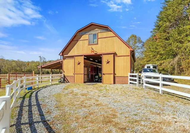 2nd image of 225 Burnt Meadow Ln #169, Union Mills, NC 28167 | MLS# 4409671