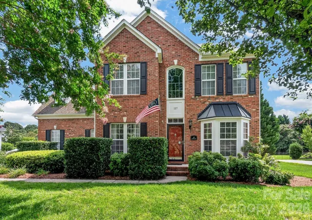 1st image of 127 Corona Cir, Mooresville, NC 28117 | MLS# 4409676