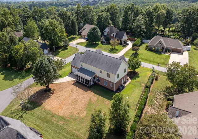 Photo 48 of Single family home for sale at 1360 Sweet Briar Ln, Hickory, NC 28602 | MLS# 4409678 | Listing updated on 2026-09-12
