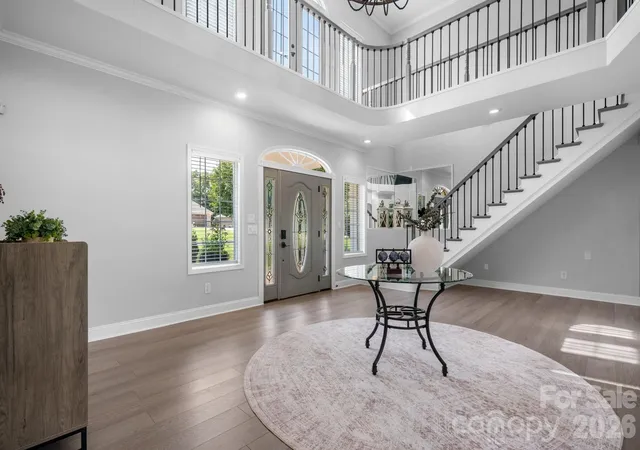 Photo 4 of Single family home for sale at 1360 Sweet Briar Ln, Hickory, NC 28602 | MLS# 4409678 | Listing updated on 2026-09-12