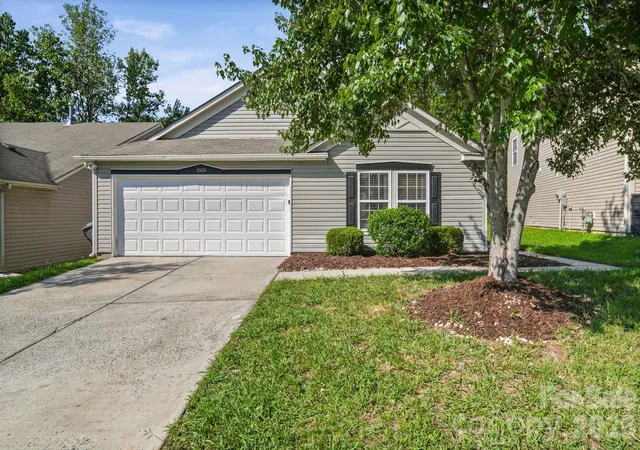 1st image of 1604 Bray Dr, Charlotte, NC 28214 | MLS# 4409695