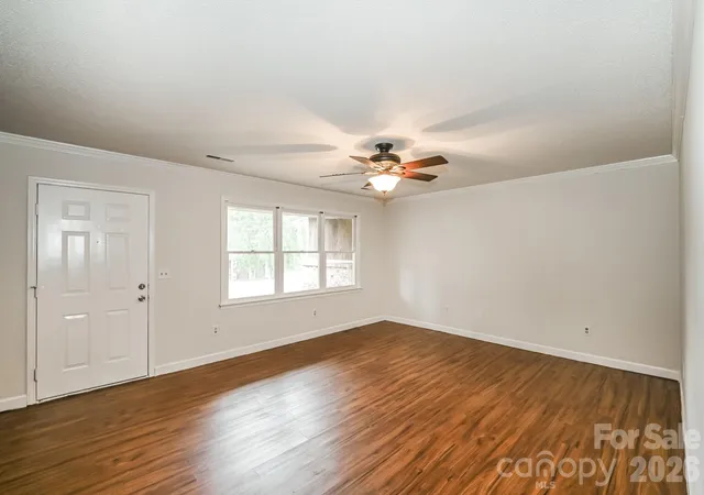 Photo 3 of Single family home for sale at 320 Aqua Dr, Forest City, NC 28043 | MLS# 4409702 | Listing updated on 2026-08-27