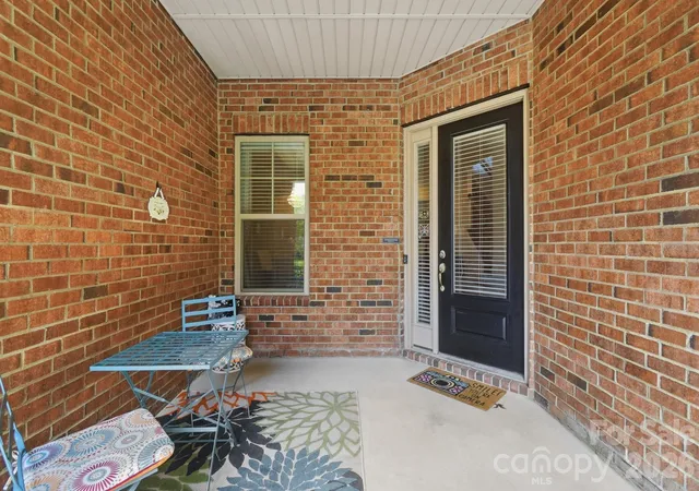 3rd image of 12726 Rusty Blackbird Wy, Charlotte, NC 28278 | MLS# 4409710