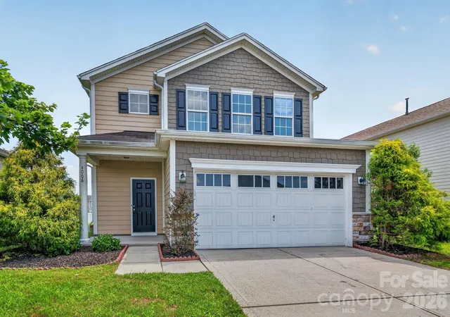 Photo 2 of Single family home for sale at 4006 Farm Pond Rd, Indian Trail, NC 28079 | MLS# 4409717 | Listing updated on 2026-10-16