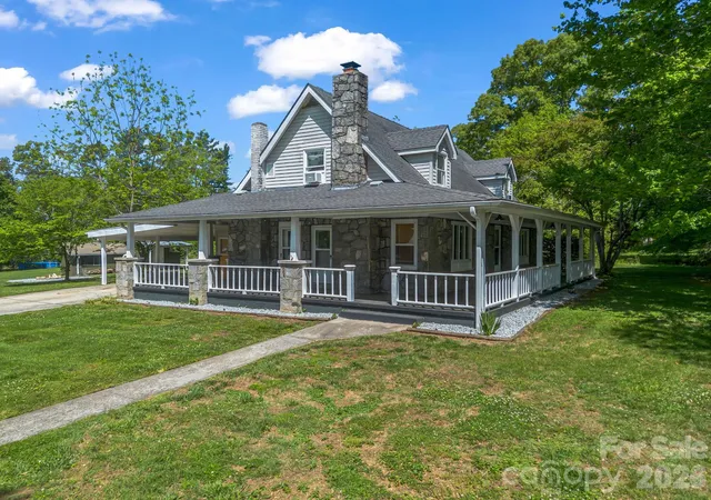 4th image of 363 Etowah School Rd #1, Hendersonville, NC 28739 | MLS# 4409741