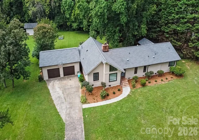 Photo 1 of Single family home for sale at 13520 Andulusian Dr, Matthews, NC 28105 | MLS# 4409742 | Listing updated on 2026-08-29