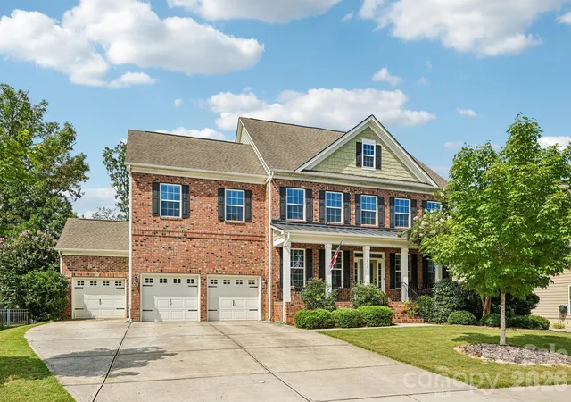 Photo 1 of Single family home for sale at 3812 Litchfield Dr, Waxhaw, NC 28173 | MLS# 4409745 | Listing updated on 2026-09-18