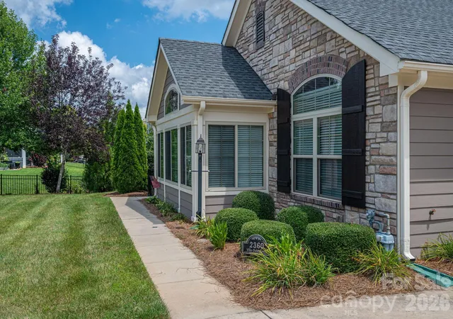 3rd image of 2360 Villa Oaks Ct, Gastonia, NC 28054 | MLS# 4409766