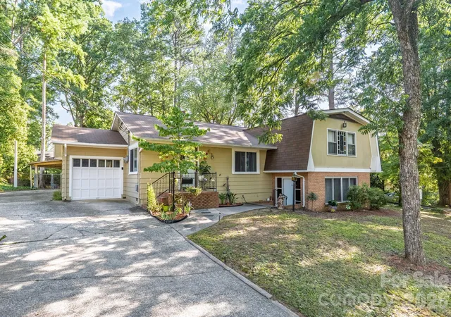 3rd image of 1659 Maple Ave, Albemarle, NC 28001 | MLS# 4409769