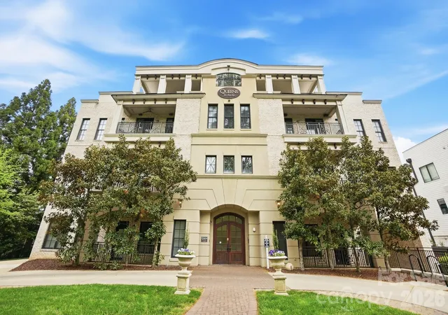 Photo 3 of Condo for sale at 626 Queens Rd #101, Charlotte, NC 28207 | MLS# 4409799 | Listing updated on 2026-10-08