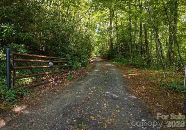 image of 2353 Acres Ballard Creek Rd, Fairview, NC 28730 | MLS# 4409818