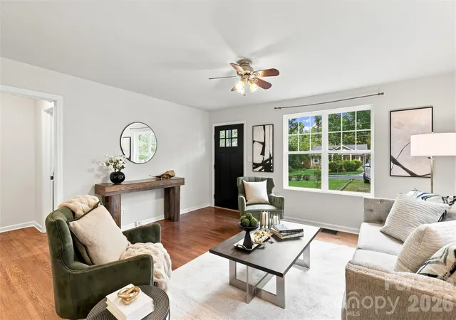 Photo 1 of Single family home for sale at 1815 Arnold Dr, Charlotte, NC 28205 | MLS# 4409819 | Listing updated on 2026-10-05